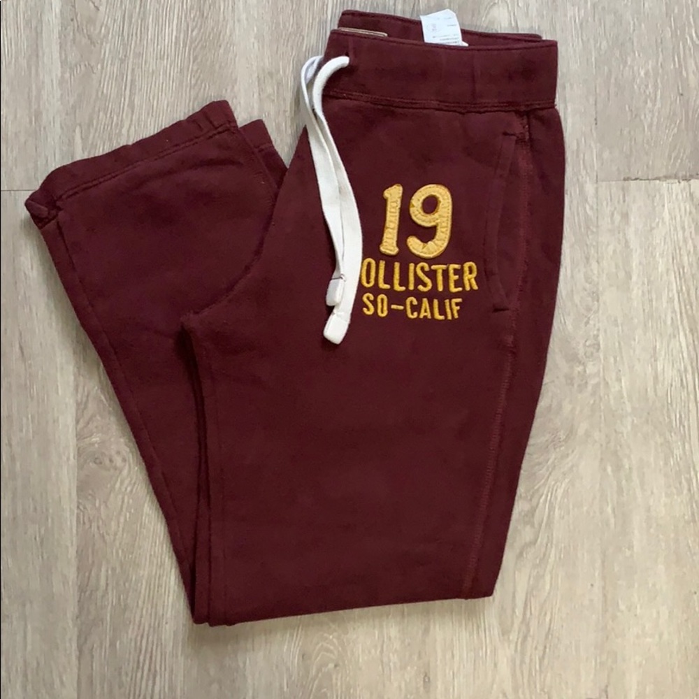 Hollister burgundy sweatpants